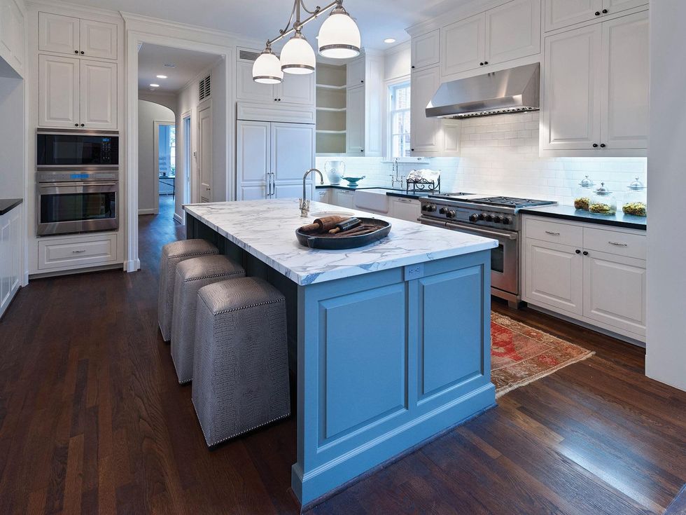 On the Market 1740 South Boulevard October 2014 kitchen