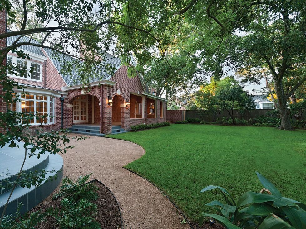 On the Market 1740 South Boulevard October 2014 side view