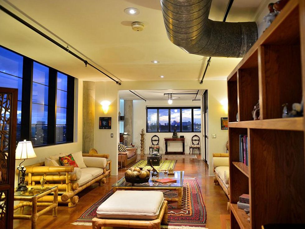 On the Market 1914 W Gray St 301 March 2015