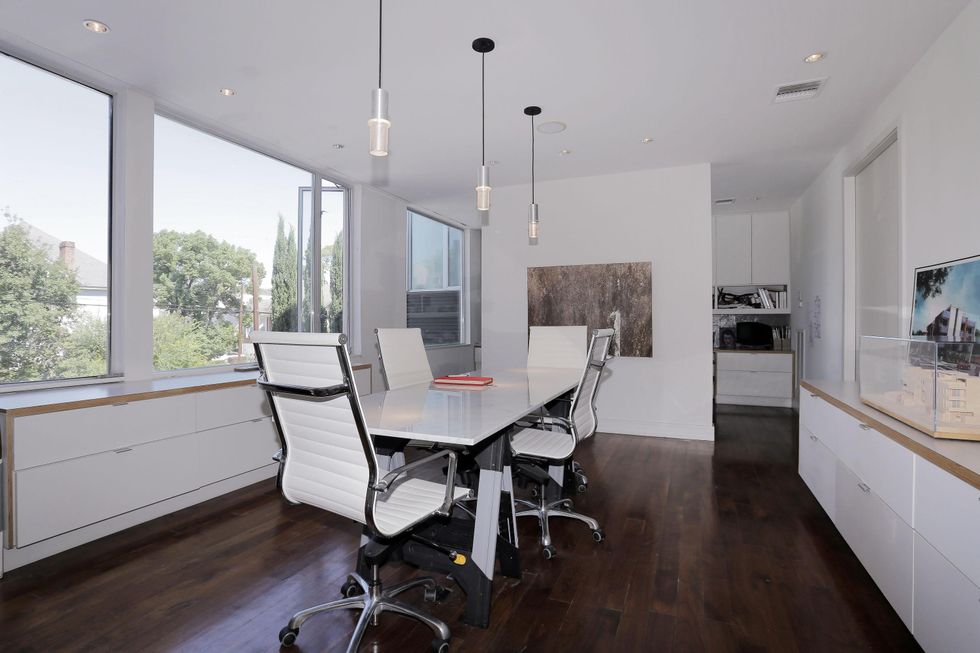 On the Market 2106 Crocker Fulton Davenport house August 2014 study 2