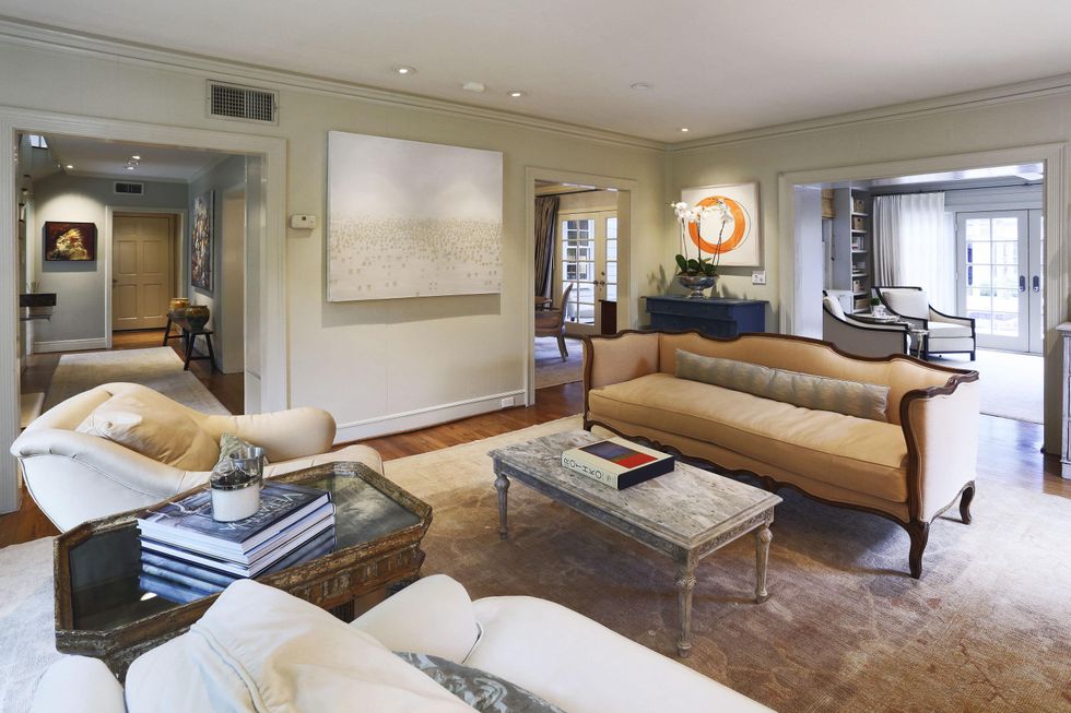 On the Market 2107 Looscan September 2014 living room to dining room