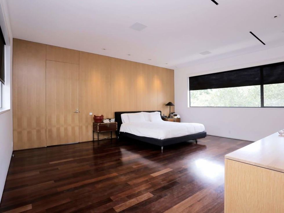 On the Market, 2115 Wroxton, master bedroom