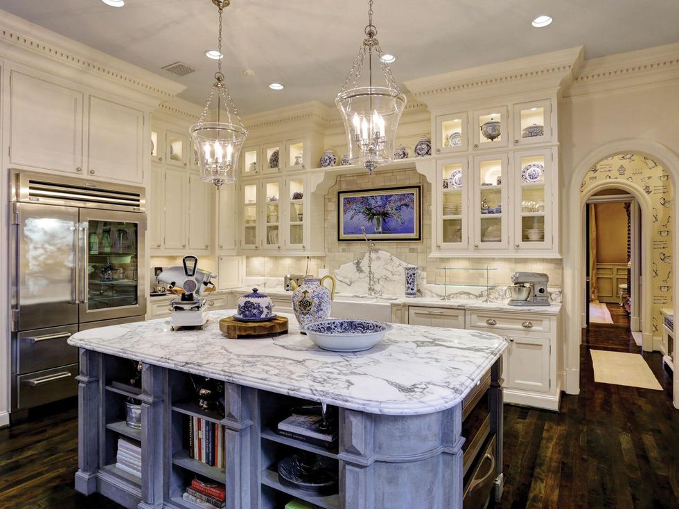 On the Market 2216 Chilton Road January 2015 kitchen