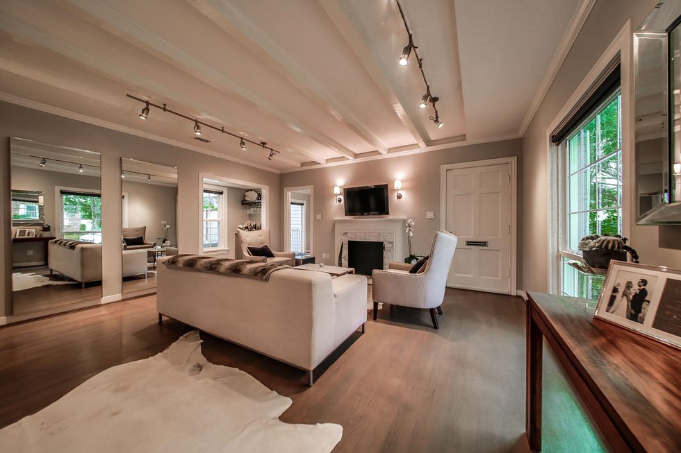 On the Market 2230 Dryden Road February 2015