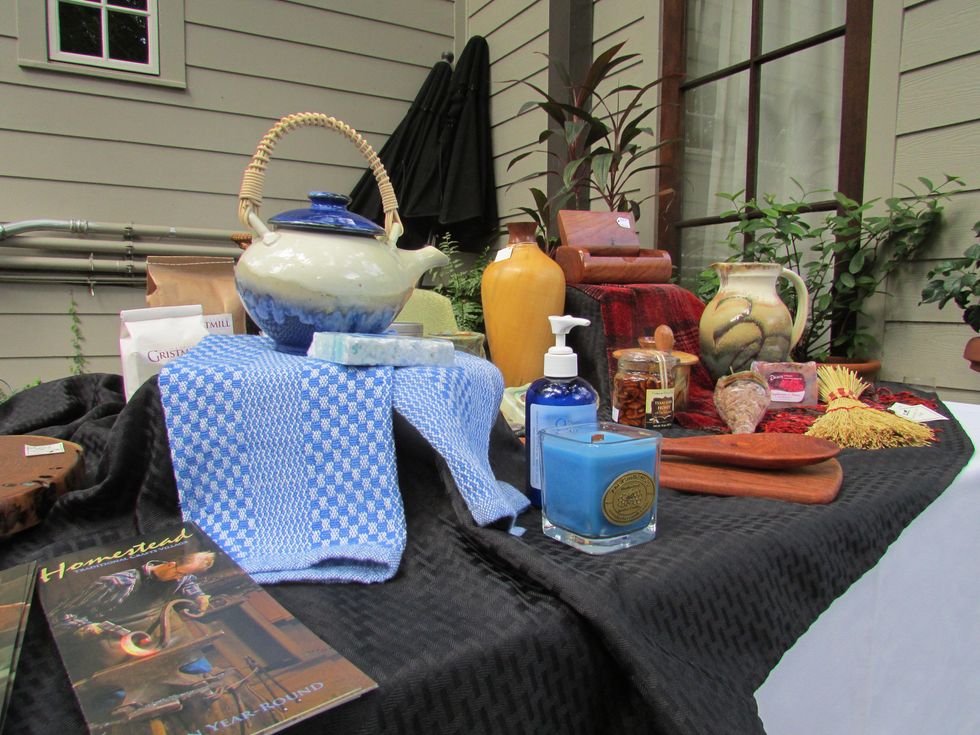 On the Market 2603 Hopkins September 2014 crafts from Homestead Traditional Crafts Village