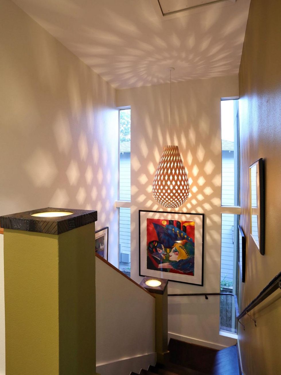On the Market 2603 Hopkins September 2014 stairwell