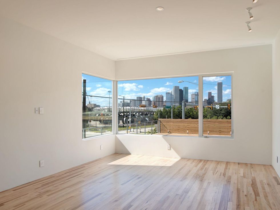 On the Market 3000 Hawkins St. December 2014 living 2