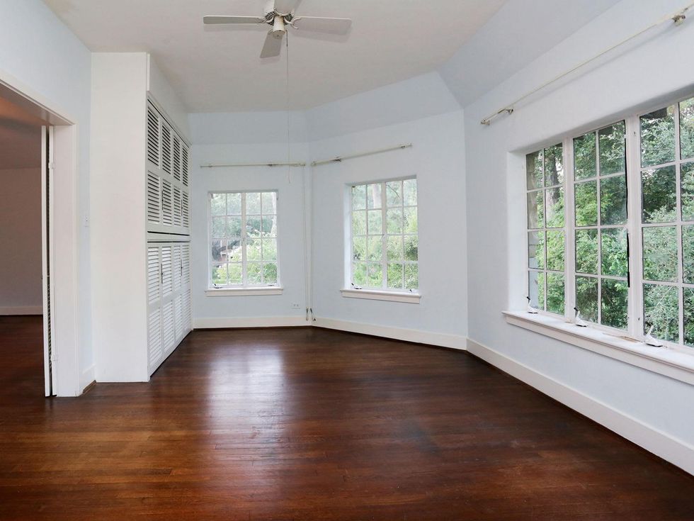 On the Market 3375 Del Monte Drive February 2015 master bedroom sitting area