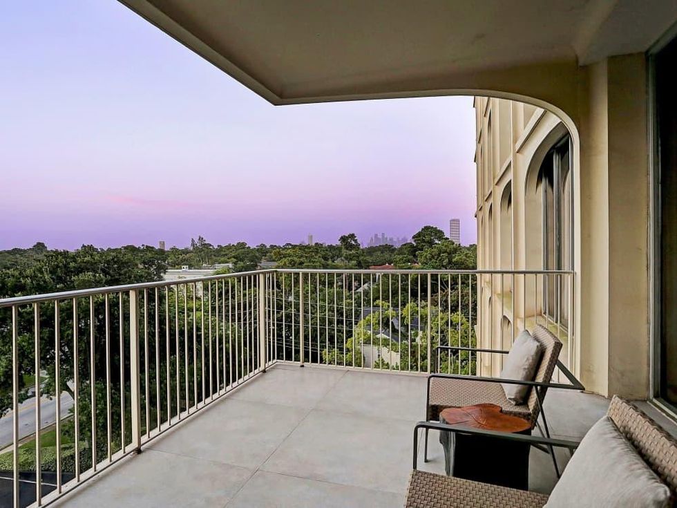 On the Market, 3711 San Felipe, #5, 9/27