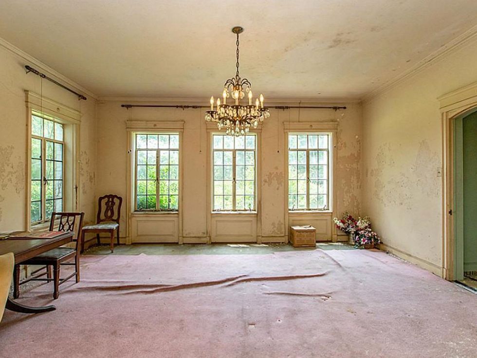 On the Market 4000 S Macgregor Way July 2014