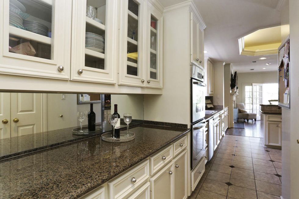 On the Market 4134 Swarthmore March 2014