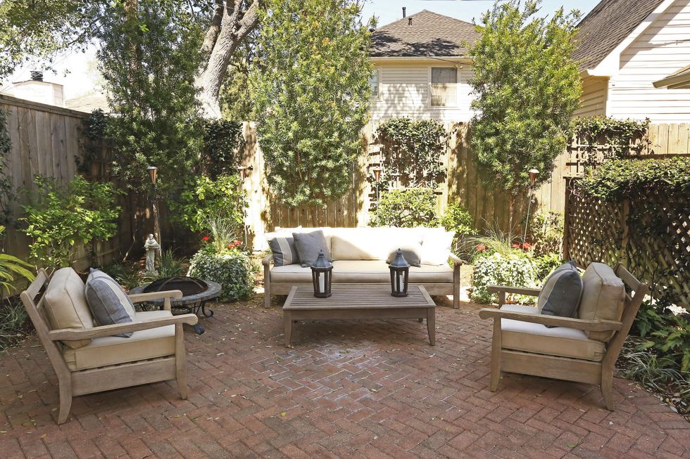 On the Market 4134 Swarthmore March 2014