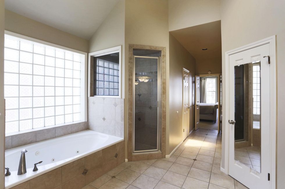 On the Market 4134 Swarthmore March 2014