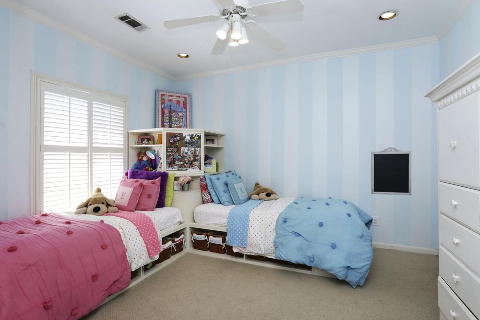 On the Market 4134 Swarthmore March 2014