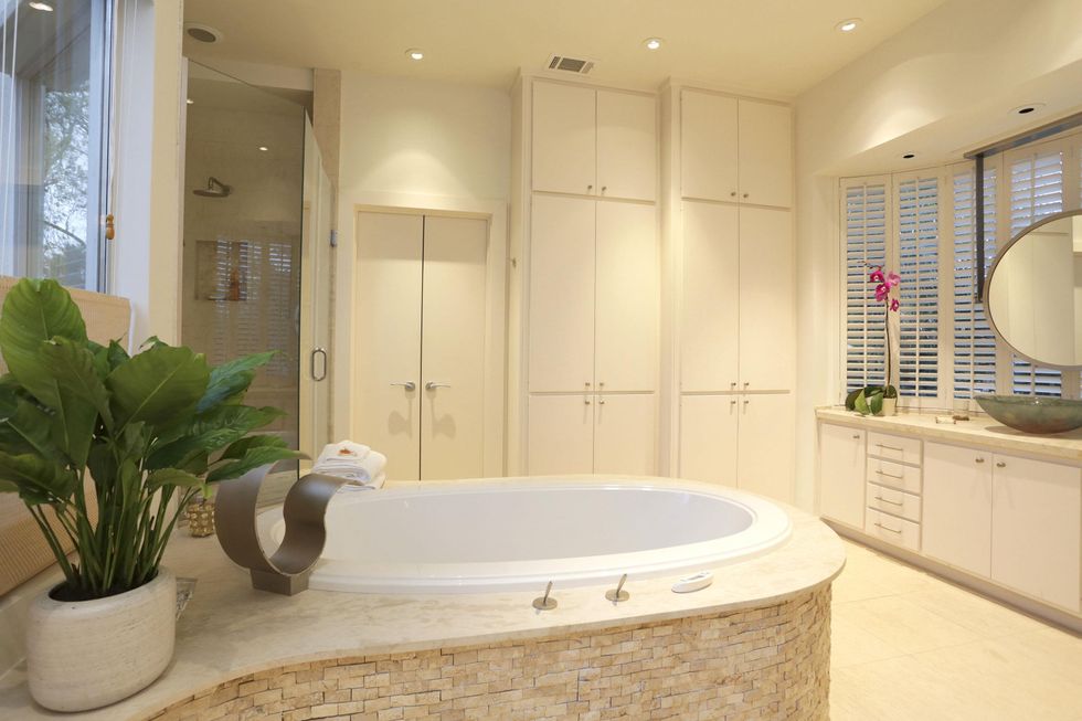 On the Market 426 W. Cowen Drive March 2014