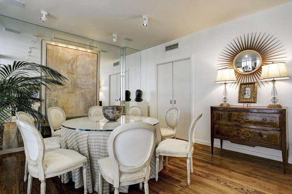 On the Market 5100 San Felipe No. 76E Four Leaf Towers April 2015