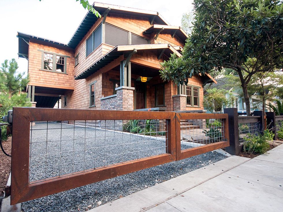 On the Market 512 Archer St. November 2014 Front Elevation