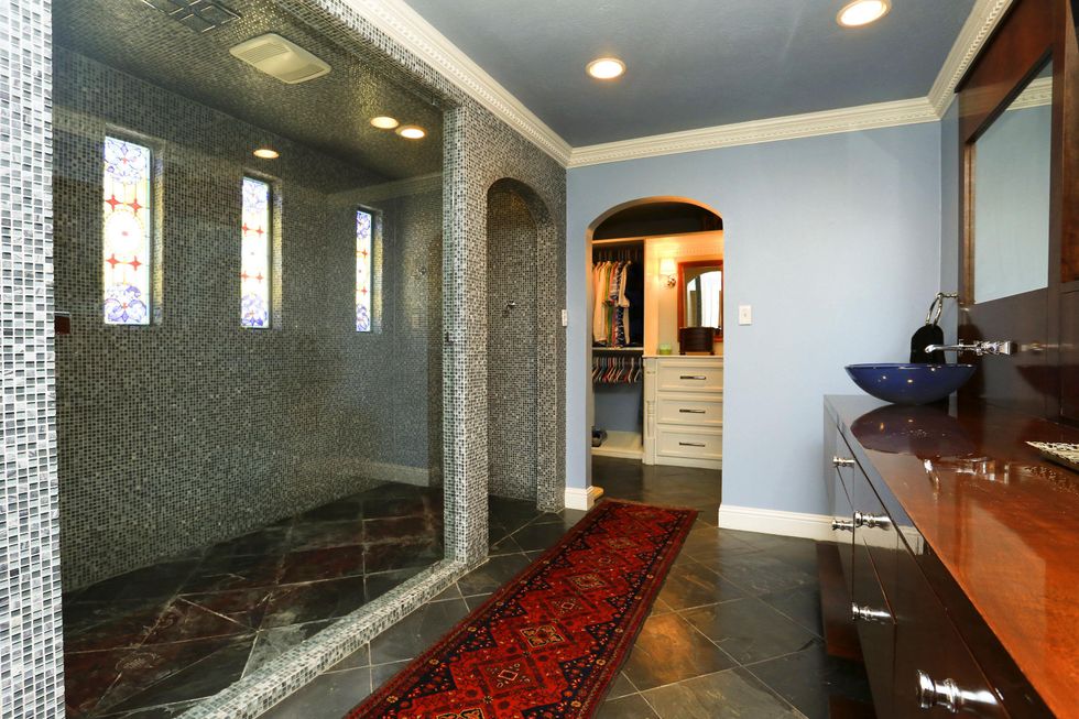 On the Market 5226 Mulford St. March 2015