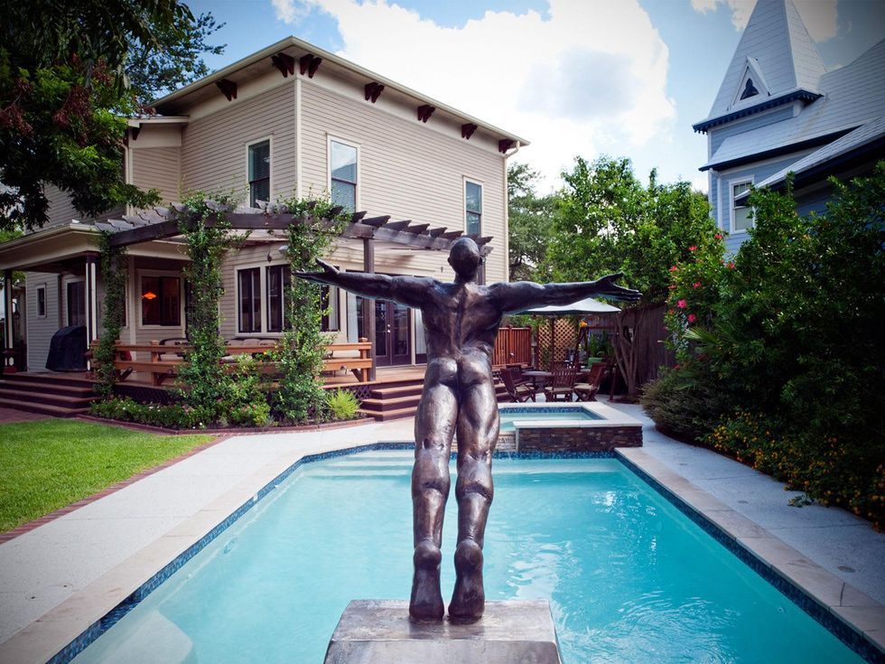 On the Market Cox home 711 Mosby Circle December 2013 swimming pool