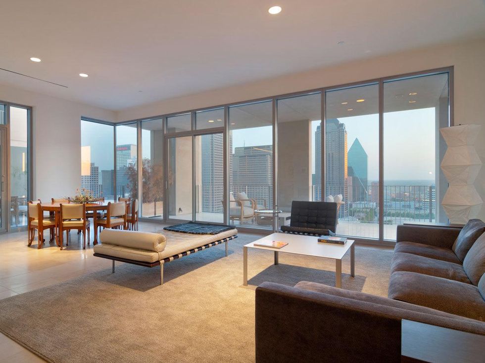 One Arts Plaza, condo