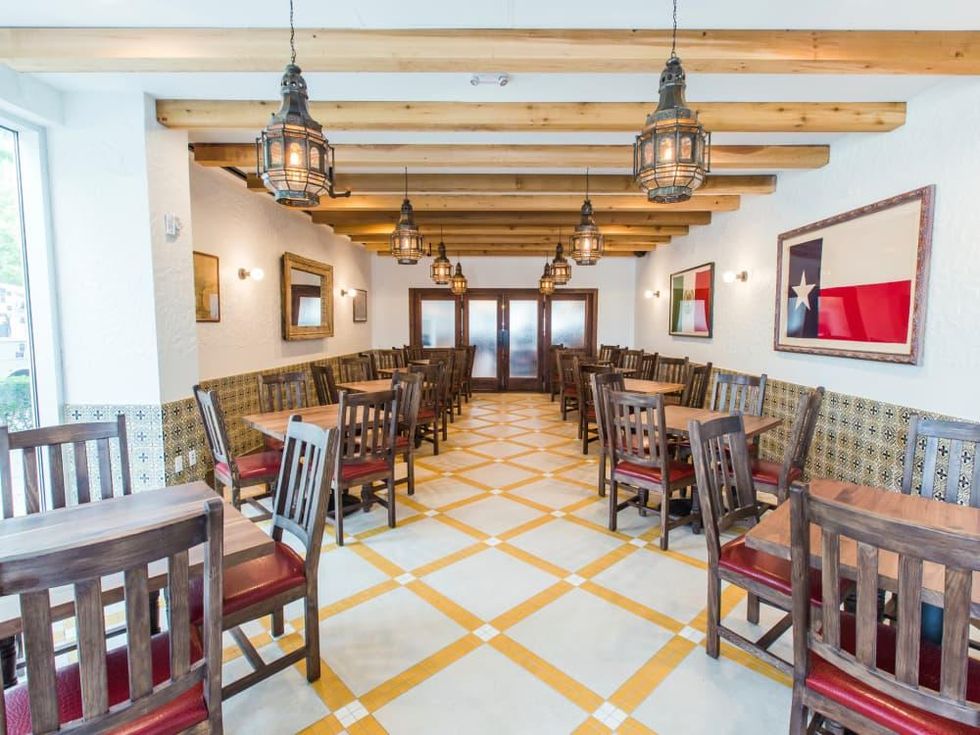 Original Ninfa's uptown interior