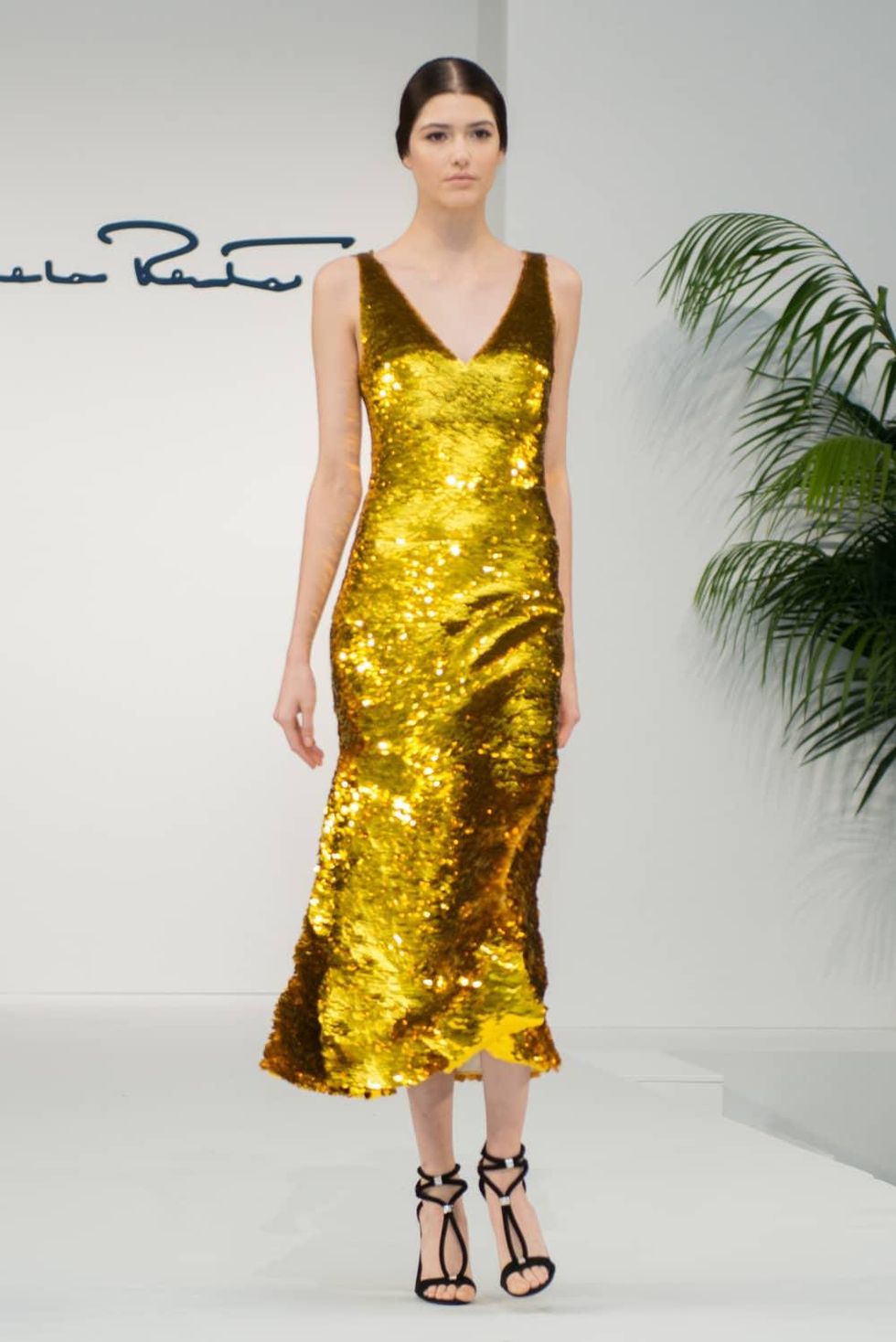 Oscar de la Renta 2018 resort collection gold gown