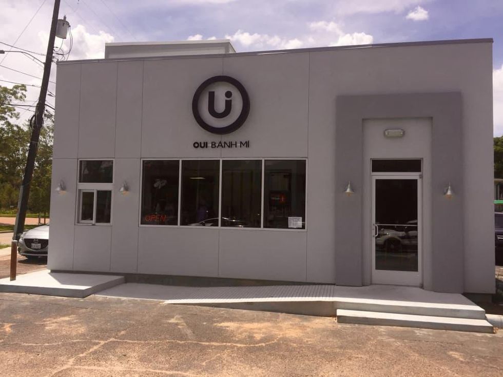 Oui Banh Mi exterior