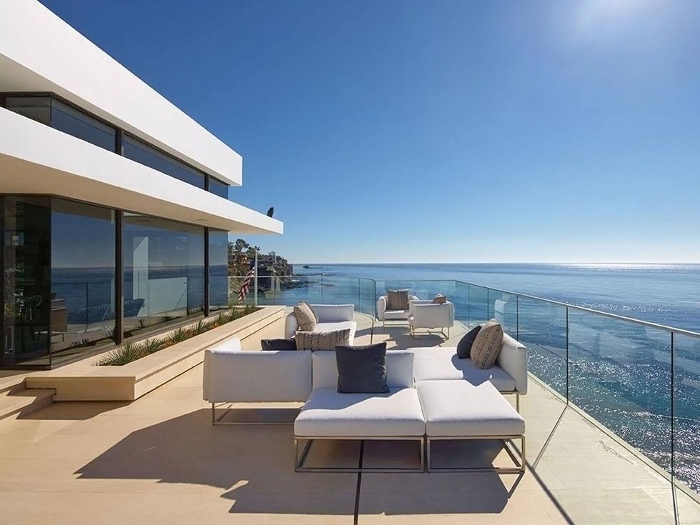 Houston's Best Outdoor Furniture Stores Backyard and patio pieces from