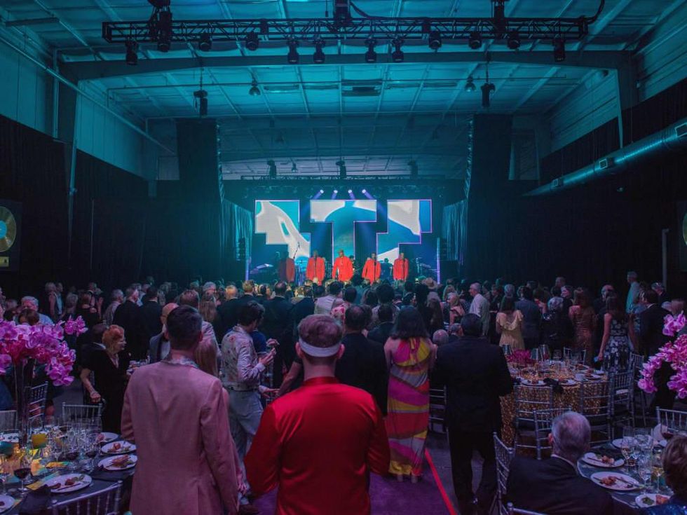 Overview of Alley Theatre In the Groove Gala with Temptations