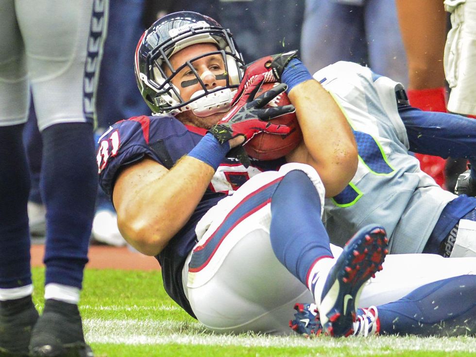 Texans fan buys Matt Schaub jersey to burn it in Reliant Stadium