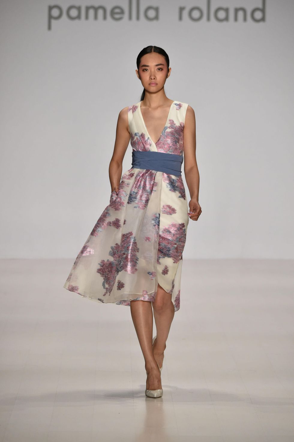 Pamella Roland spring 2015 collection Look 12