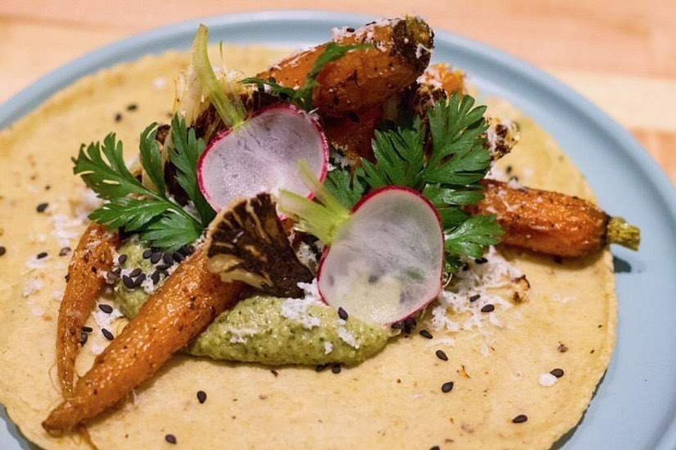 Papalo Taqueria zanahoria