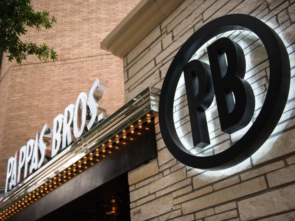 Pappas Bros Steakhouse downtown logo