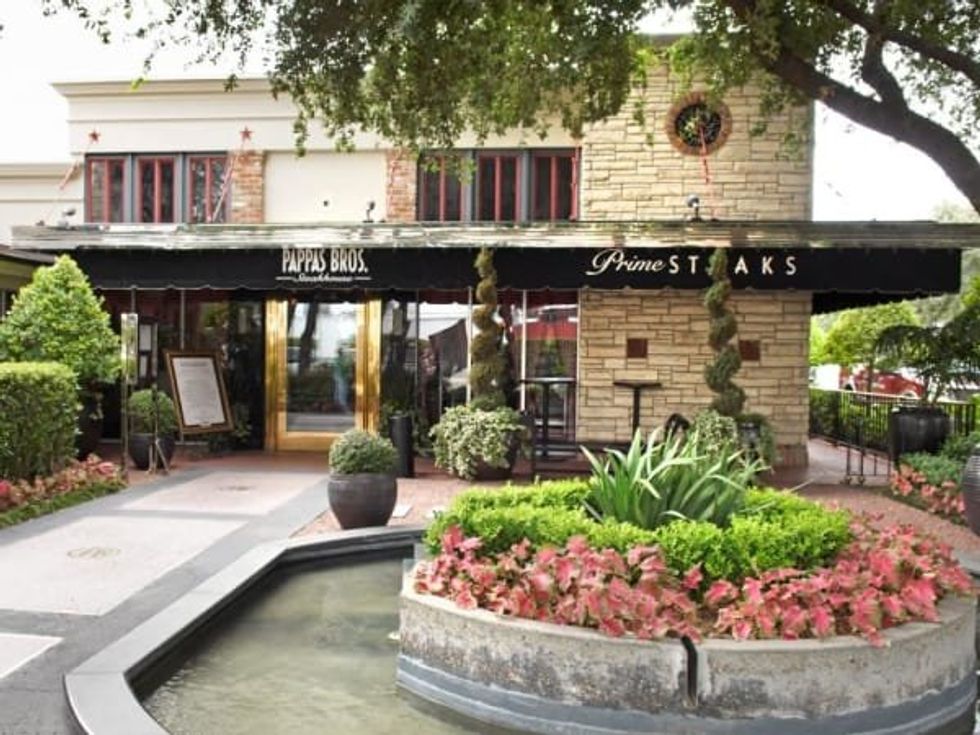 Pappas Bros Steakhouse exterior