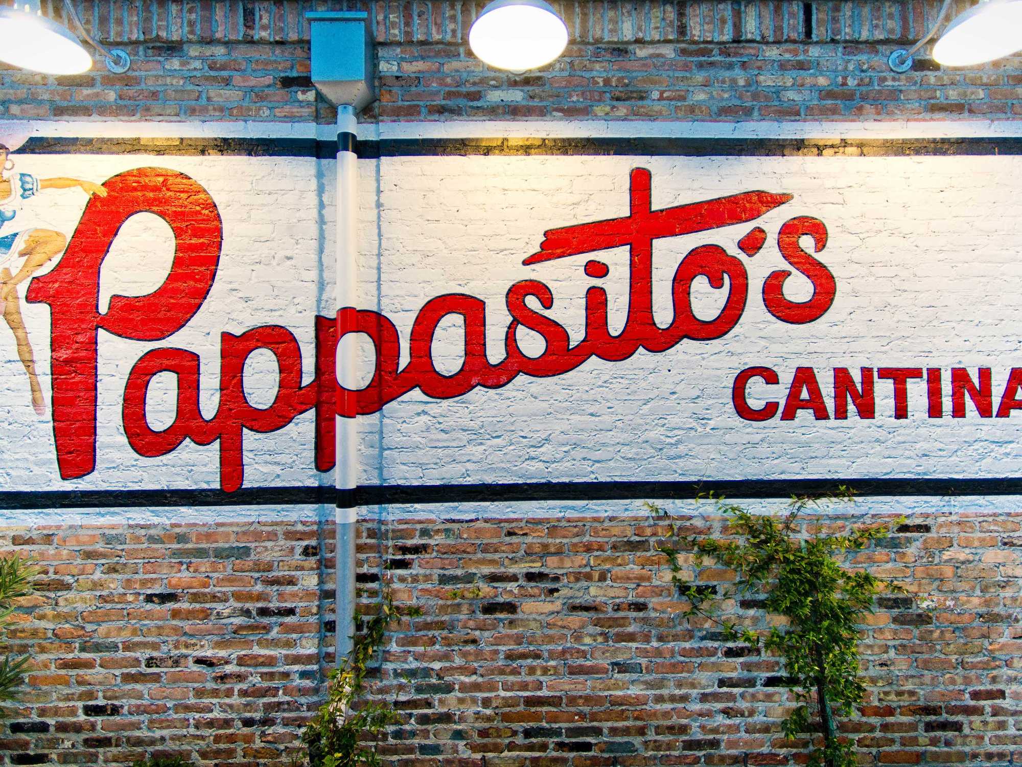 Pappasitos Cantina sign