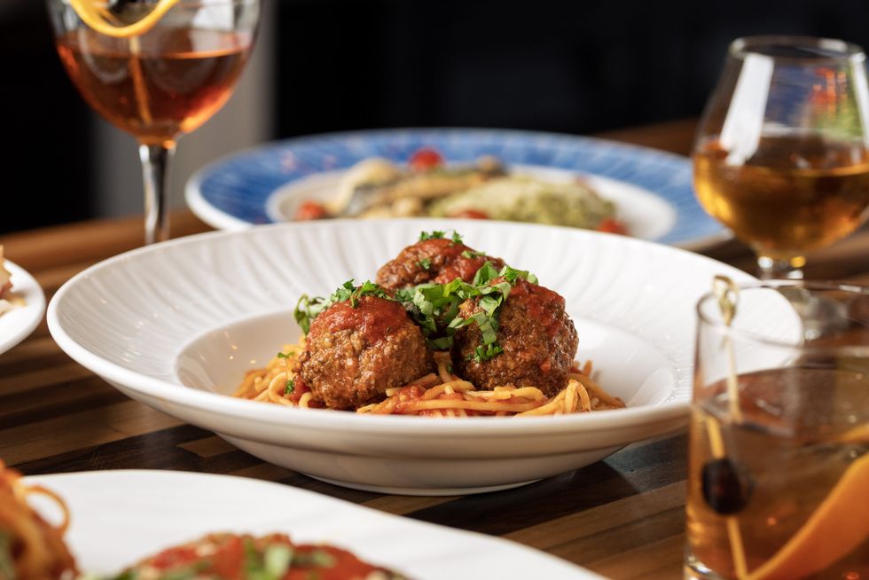 Passerella spaghetti and meatballs