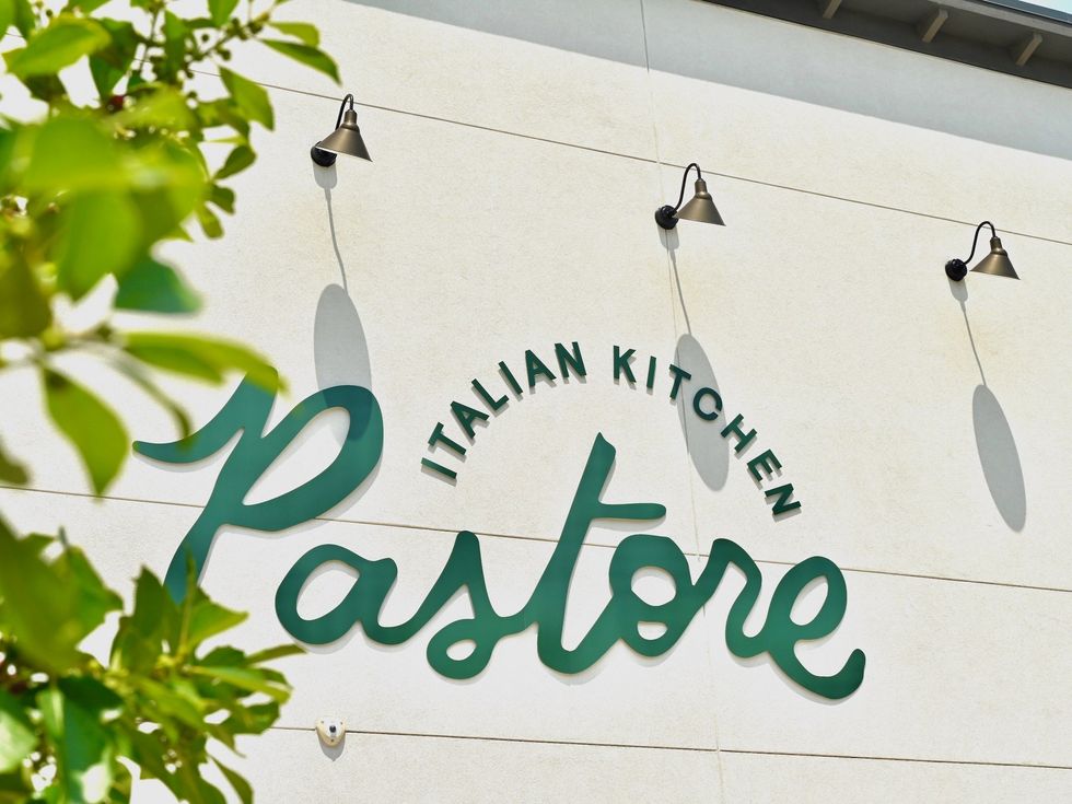 Pastore exterior sign
