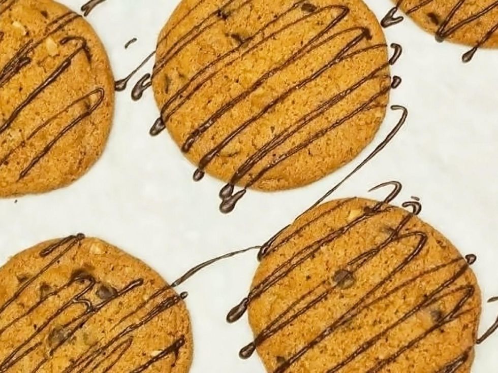 Paulie's chocolate chip cookies with chocolate drizzle