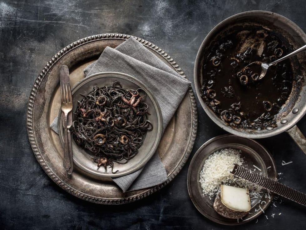 Paulie's Cookbook spaghetti nero