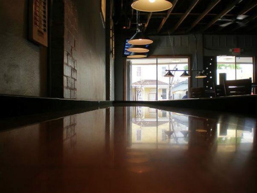 Pearl Bar, table, empty bar