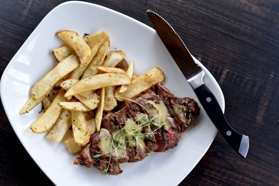 Peli Peli Woodlands steak frites