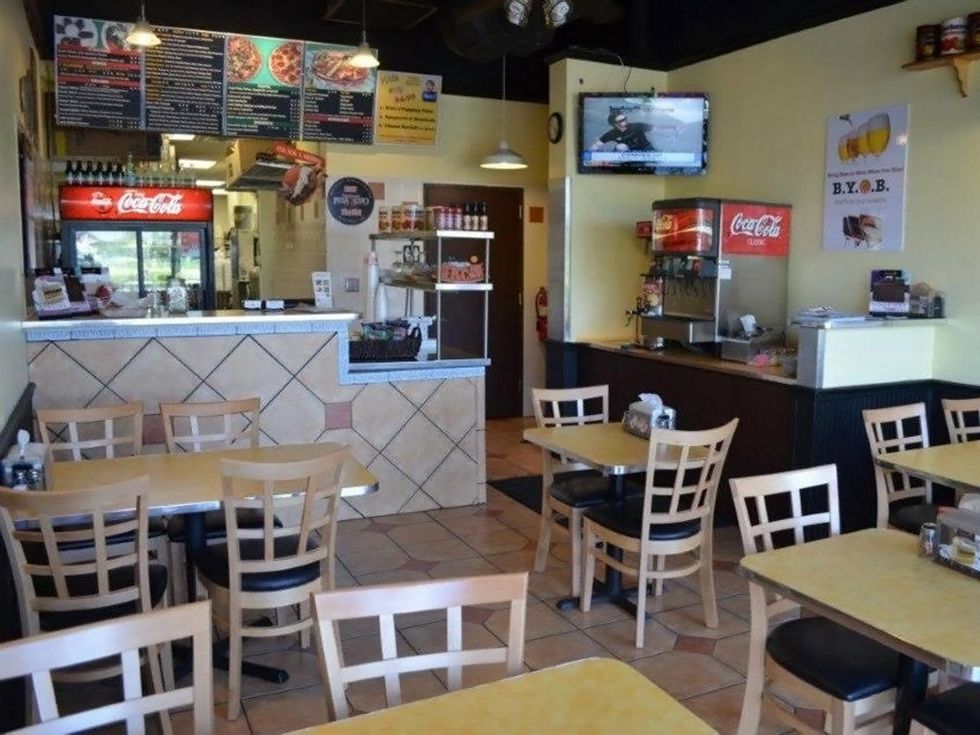 Pepperoni's Pizza in Riverstone