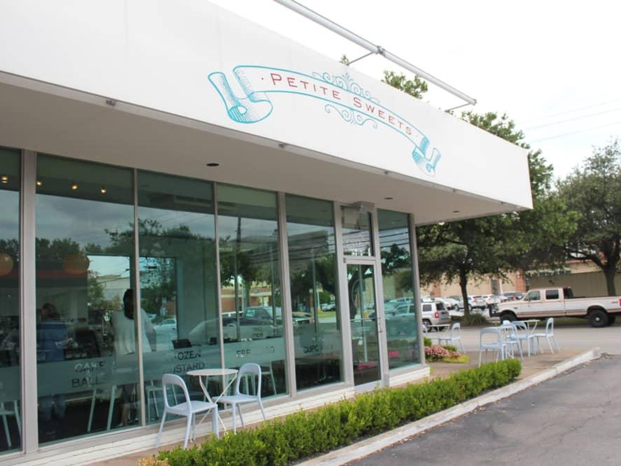 Petite Sweets, Exterior, June 2012