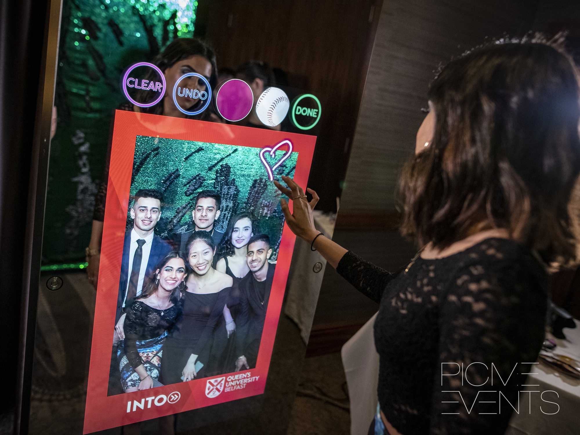 PicMe Events photo booth