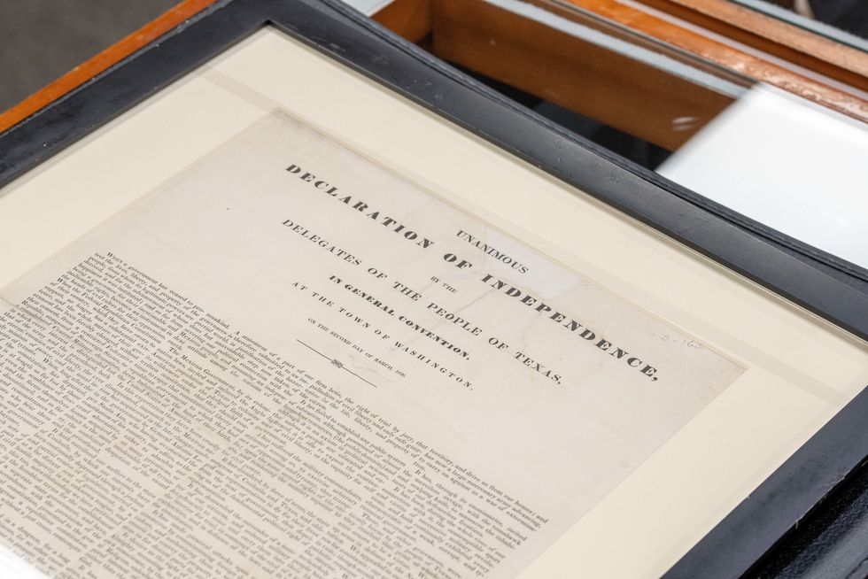 Picture of a framed Texas declaration of independece