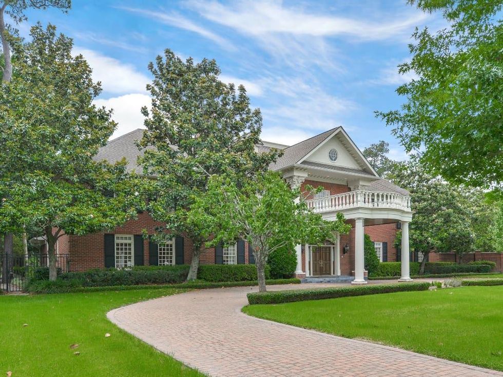 Piney Point for home for sale 1 Derham Parc 8-car garage