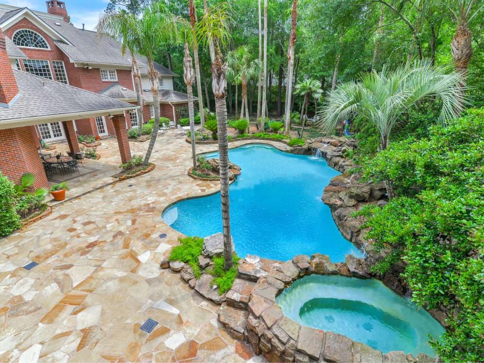 Piney Point for home for sale 1 Derham Parc 8-car garage