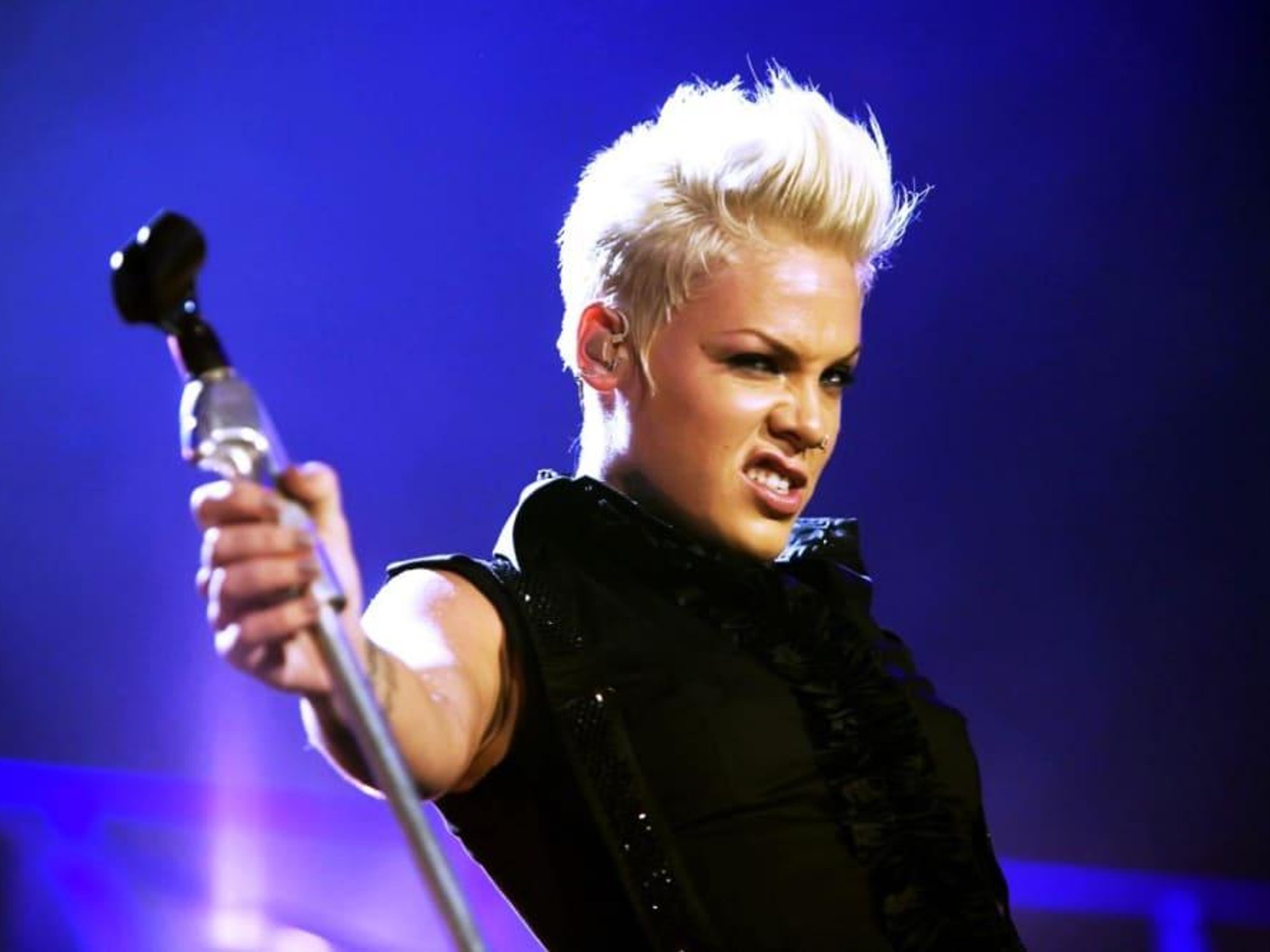 Pink Gets The Party Started With Summer Carnival Tour Headed To Houston Pink Gets The Party Started With Summer Carnival Tour Headed To Houston