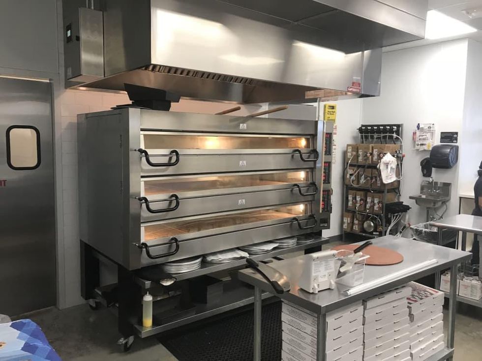 Pizaro's Memorial deck oven
