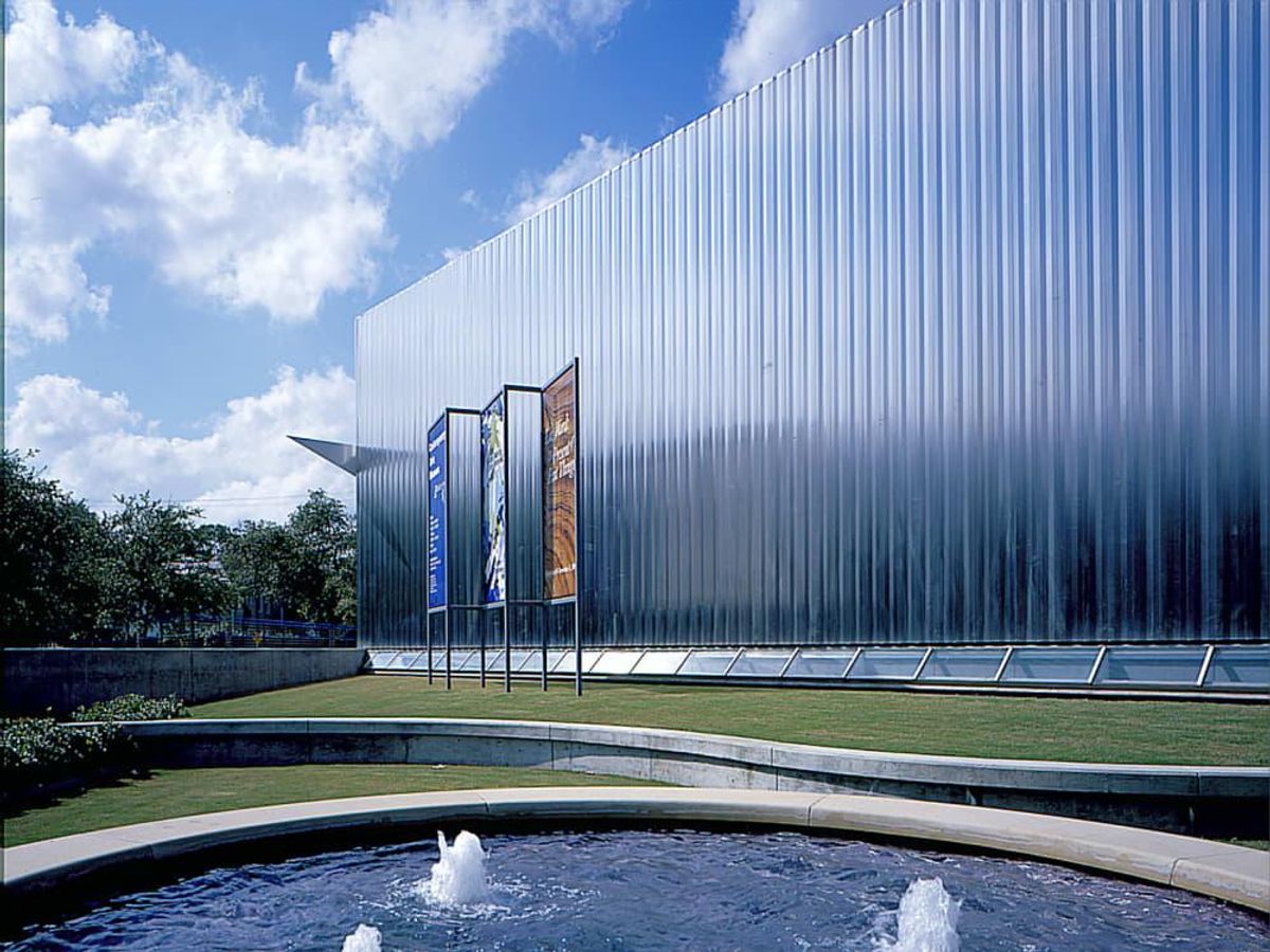 Places A E Contemporary Arts Museum ?id=31731460&width=1200&height=600